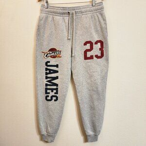 NBA Store Cleveland Cavaliers Lebrone James 23 Fans sweatpants Women Sz L Sporty
